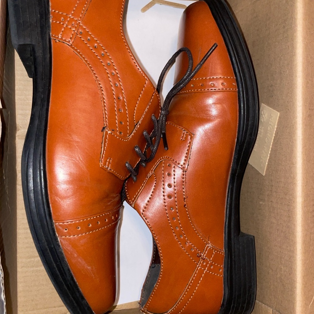Little or Big Boy Classic Cognac/Brown Leather Dress Shoes (5M)